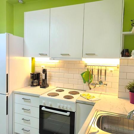 Casa Bonita, House With Private Entrance And Garden, Between Center And Sea เอเธนส์ ภายนอก รูปภาพ